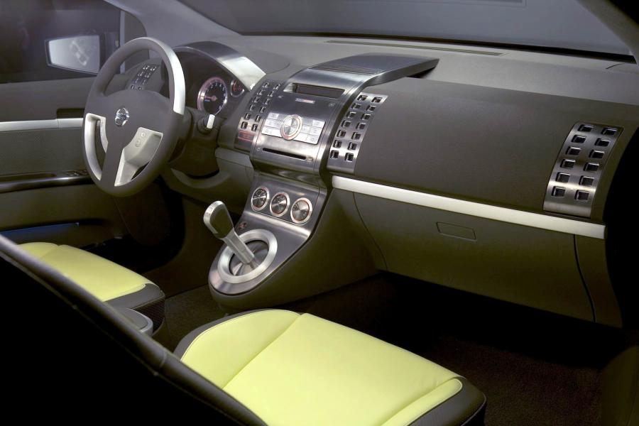  Nissan Azeal Concept 2005 года  (фото 4 из 26)